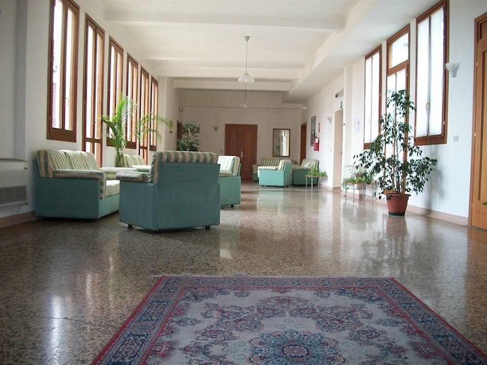 Bed & - Casa Per Ferie La Pieta Bed and breakfast